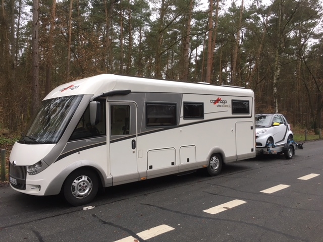 B7373056-DEC1-4FA3-9CF6-A9497E5FFEBA