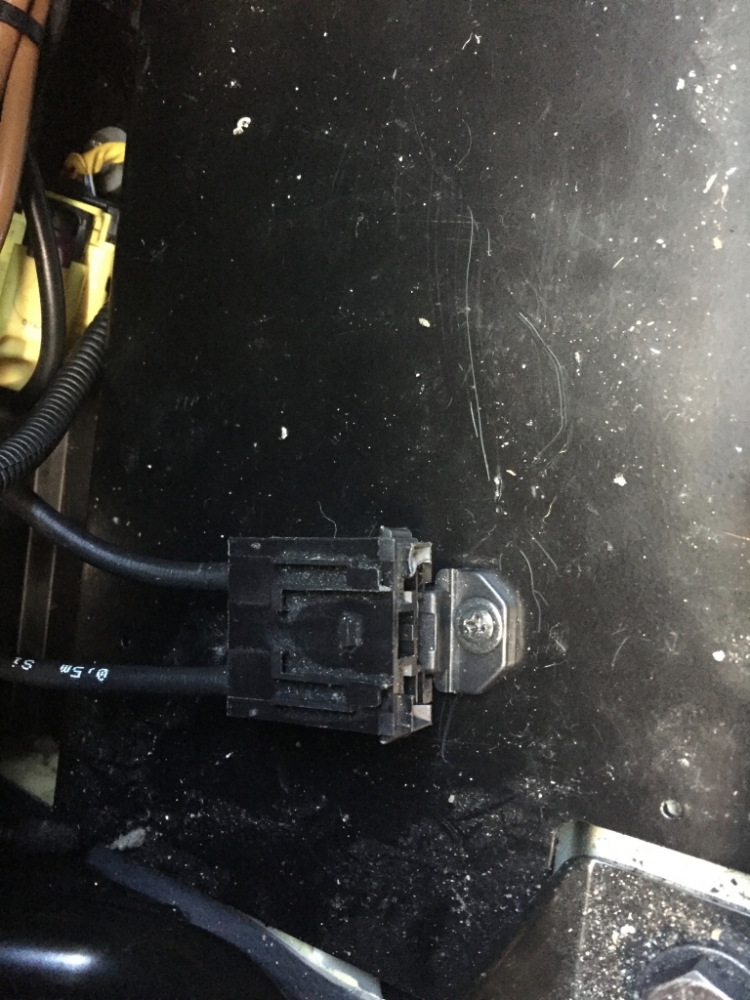 F1E878DD-471C-4FC4-AAFB-EA737E82BA0A