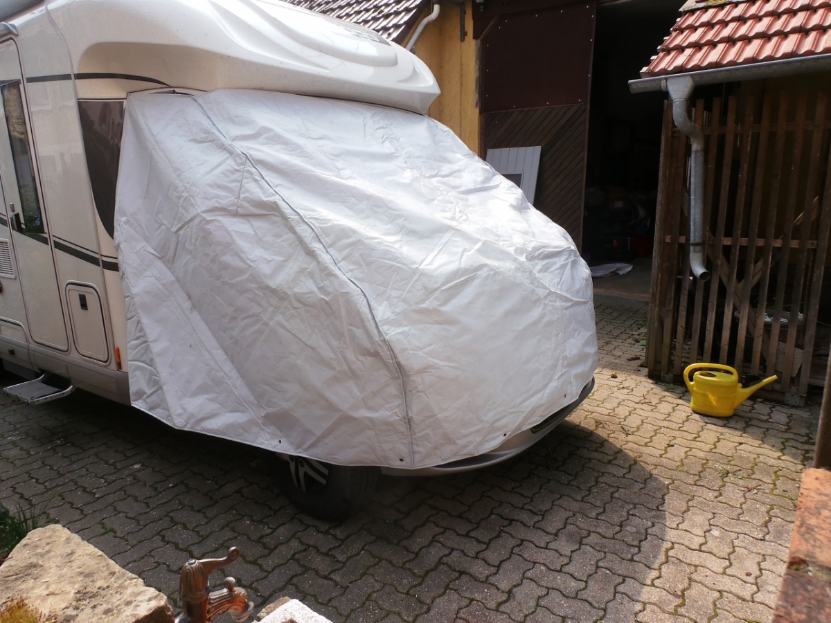 2019_04_14_Winter- und Sonnenschutzhaube für Führerhaus (3)