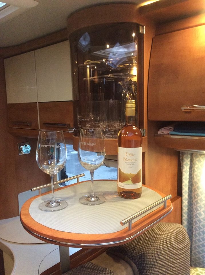 27658074_10215908816701195_6470479844051188468_n