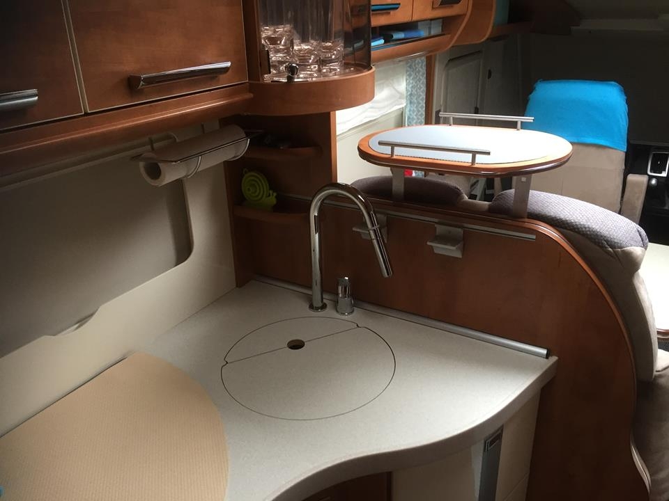 27751690_10215908816301185_85327242613718243_n