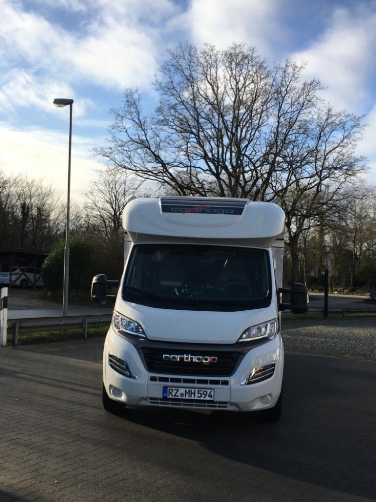 CCAB2BF5-8421-483C-81AF-ADDFE9AD5ECC