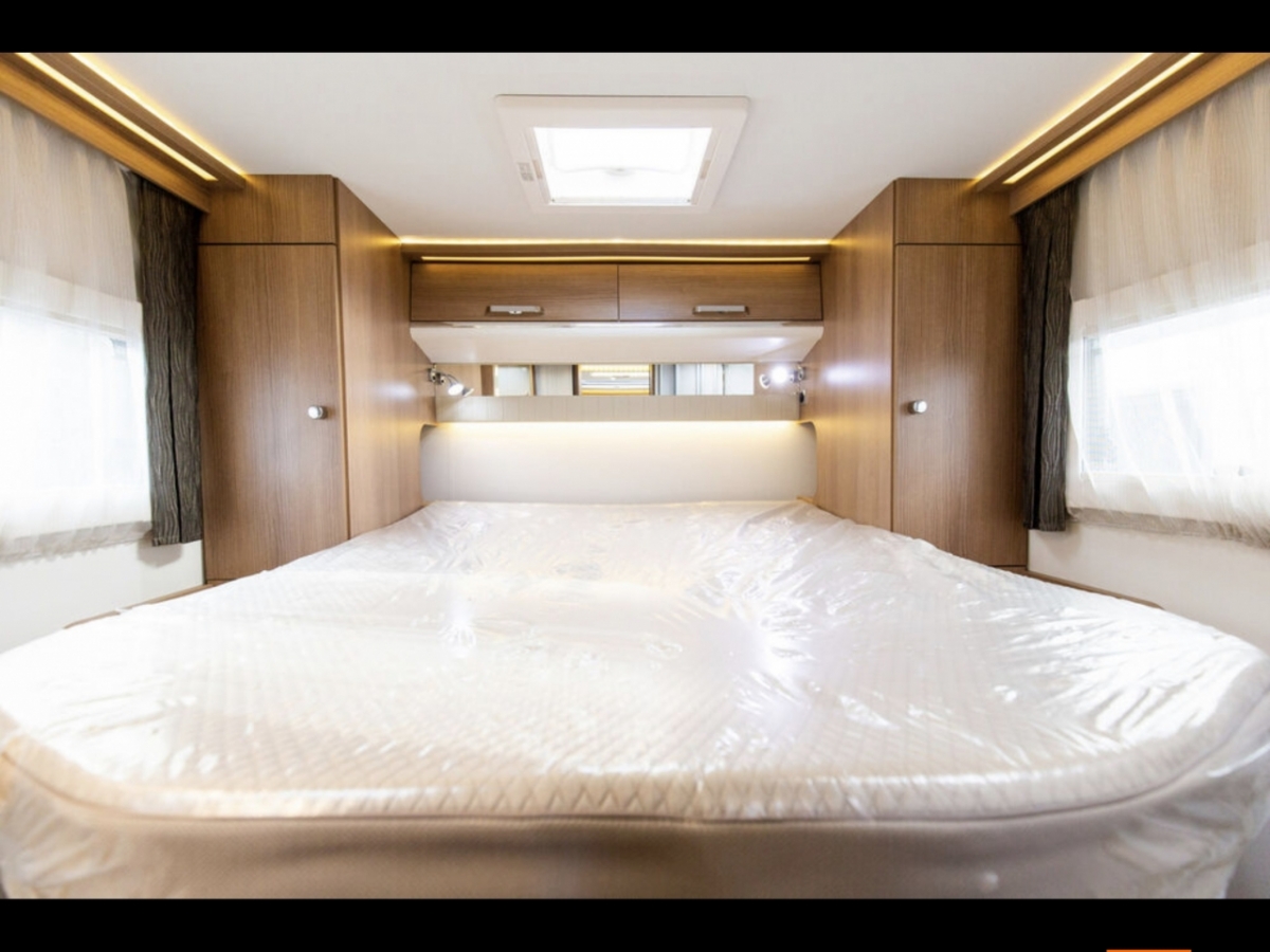 4EAD6104-5E32-4613-B7C5-3EF8797C5203