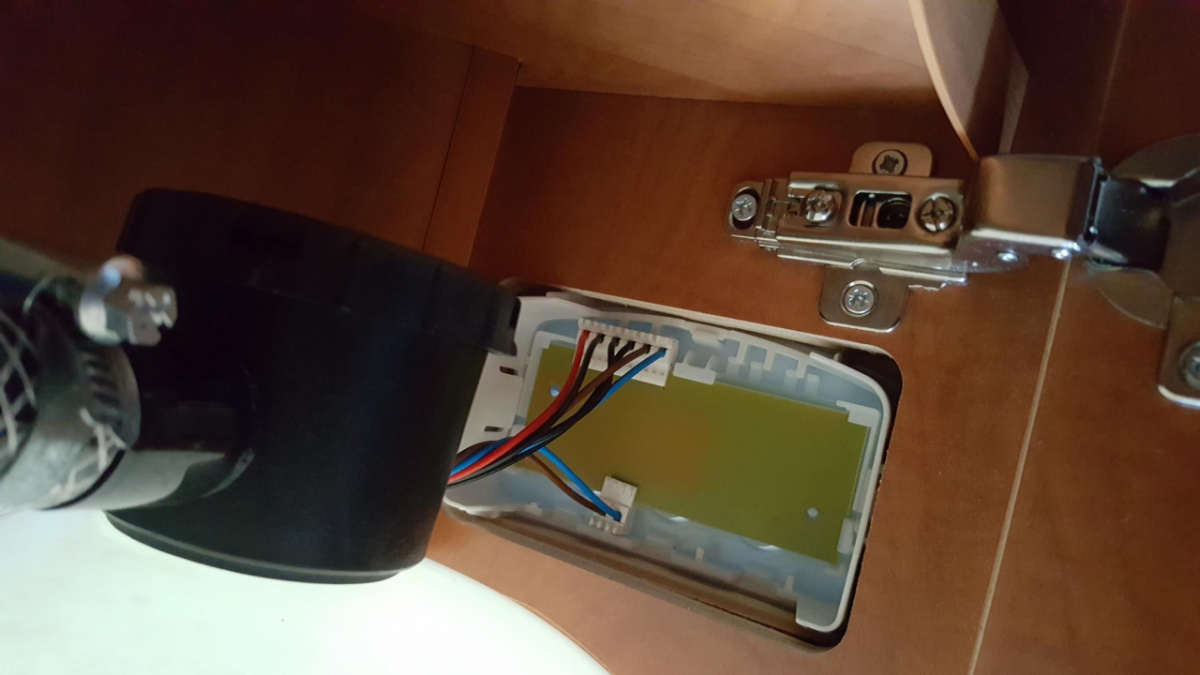 Bild 2b (Drückereinheit hinten)