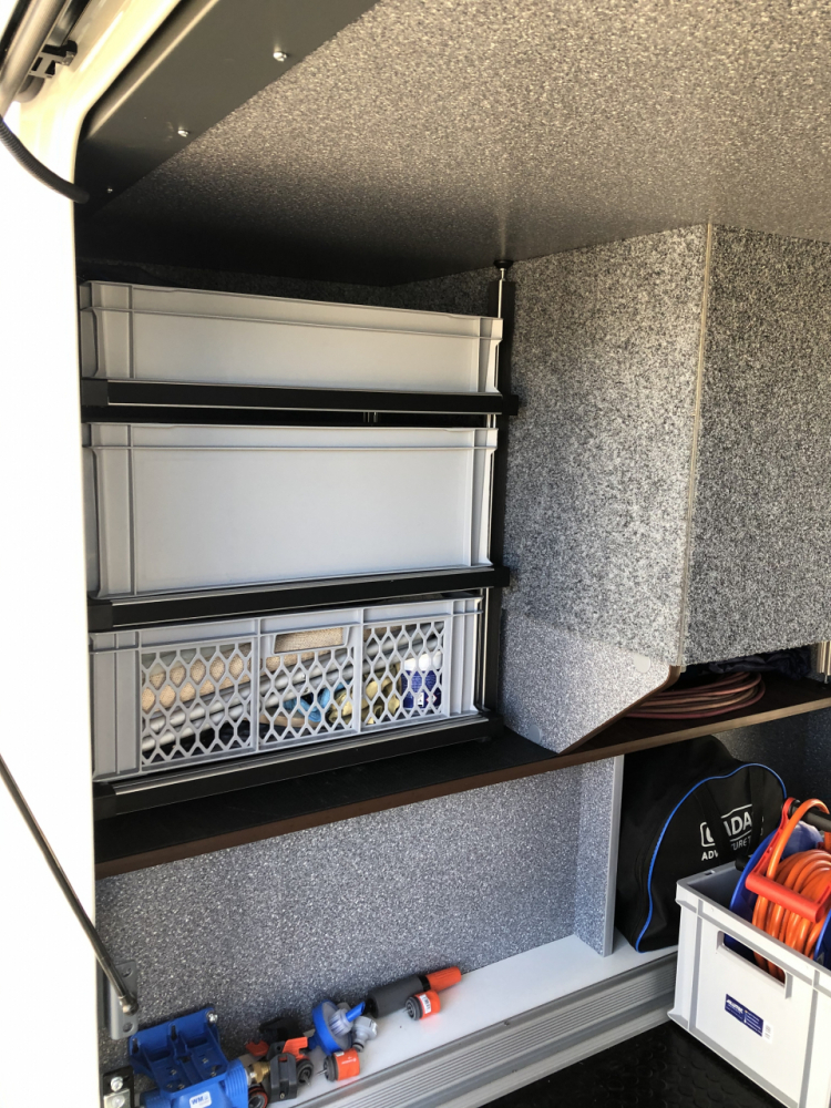 FDB6542B-453C-4FD8-BC0C-6C9371E2BF5B