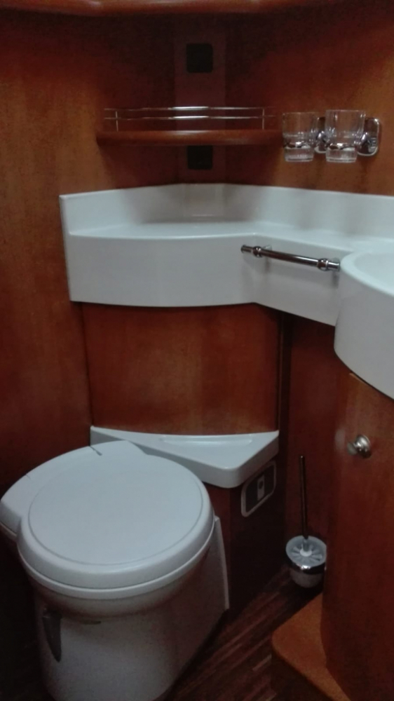 4f41925a-8187-4370-9a8b-351a31d448fa