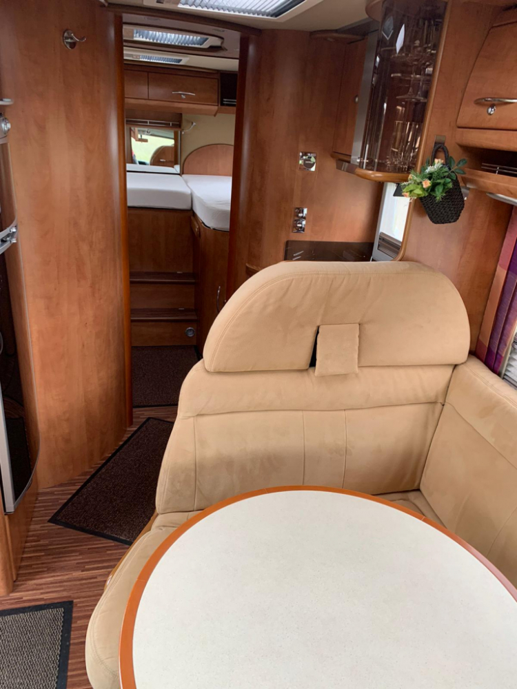 ad47a5d6-0b3c-4e2b-93be-15625dd88a96