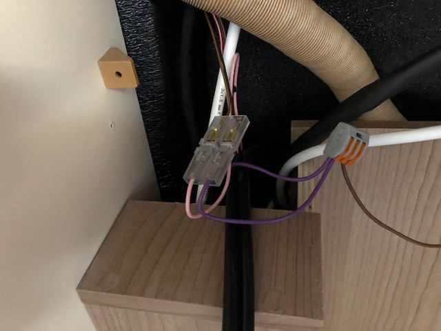 Detail Kabel Kleiderschrank