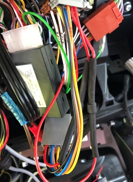 Zündungsplus am Radio