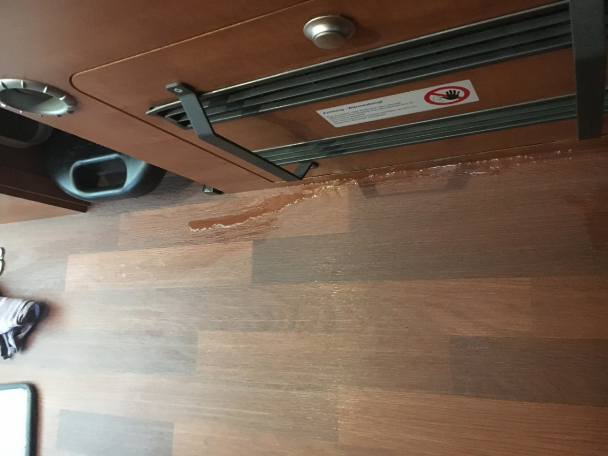 04BBAD0E-A1BD-4F0B-9423-39C14C05B4FF