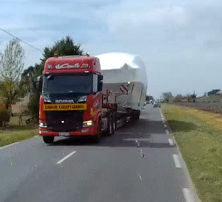 Oligarchen Yacht auf der Flucht