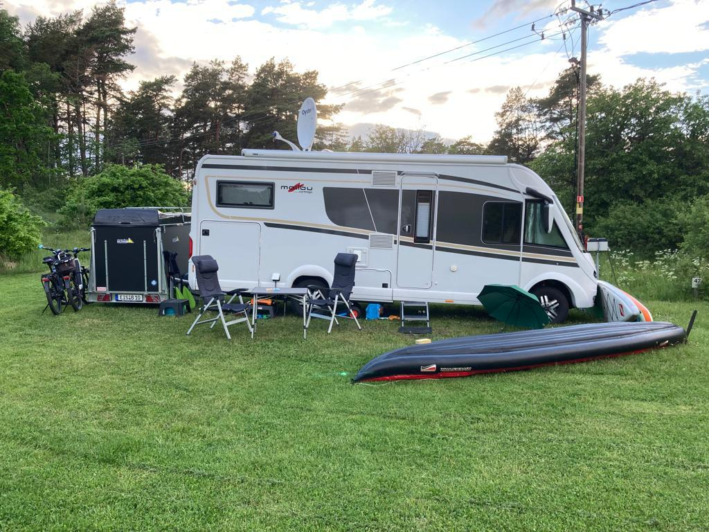 A1F83355-059D-499E-8FA0-356057E722F8