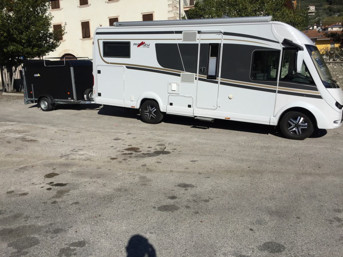 DDD0D4A1-60DD-4D81-BD7D-010639184254